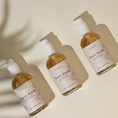 Charger l'image dans la visionneuse de la galerie, Patomia Pawness Fresh Fetch natural dog shampoo bottles with pump dispensers on a neutral background