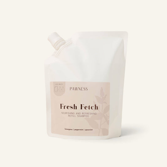 Patomia Fresh Fetch dog shampoo refill pouch with lemongrass, peppermint, and spearmint scent in 500ml packaging.
