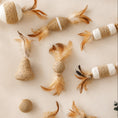 Charger l'image dans la visionneuse de la galerie, Patomia natural sisal rope cat toys with feathers and bells in various shapes for interactive play and scratching.
