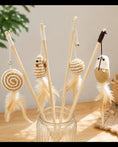 Charger l'image dans la visionneuse de la galerie, Patomia natural wood cat wand toys with woven balls, mice, feathers, and bells for interactive play
