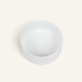 Charger l'image dans la visionneuse de la galerie, Patomia Nordog white ceramic dog bowl with a minimalist design and non-slip base for pet feeding
