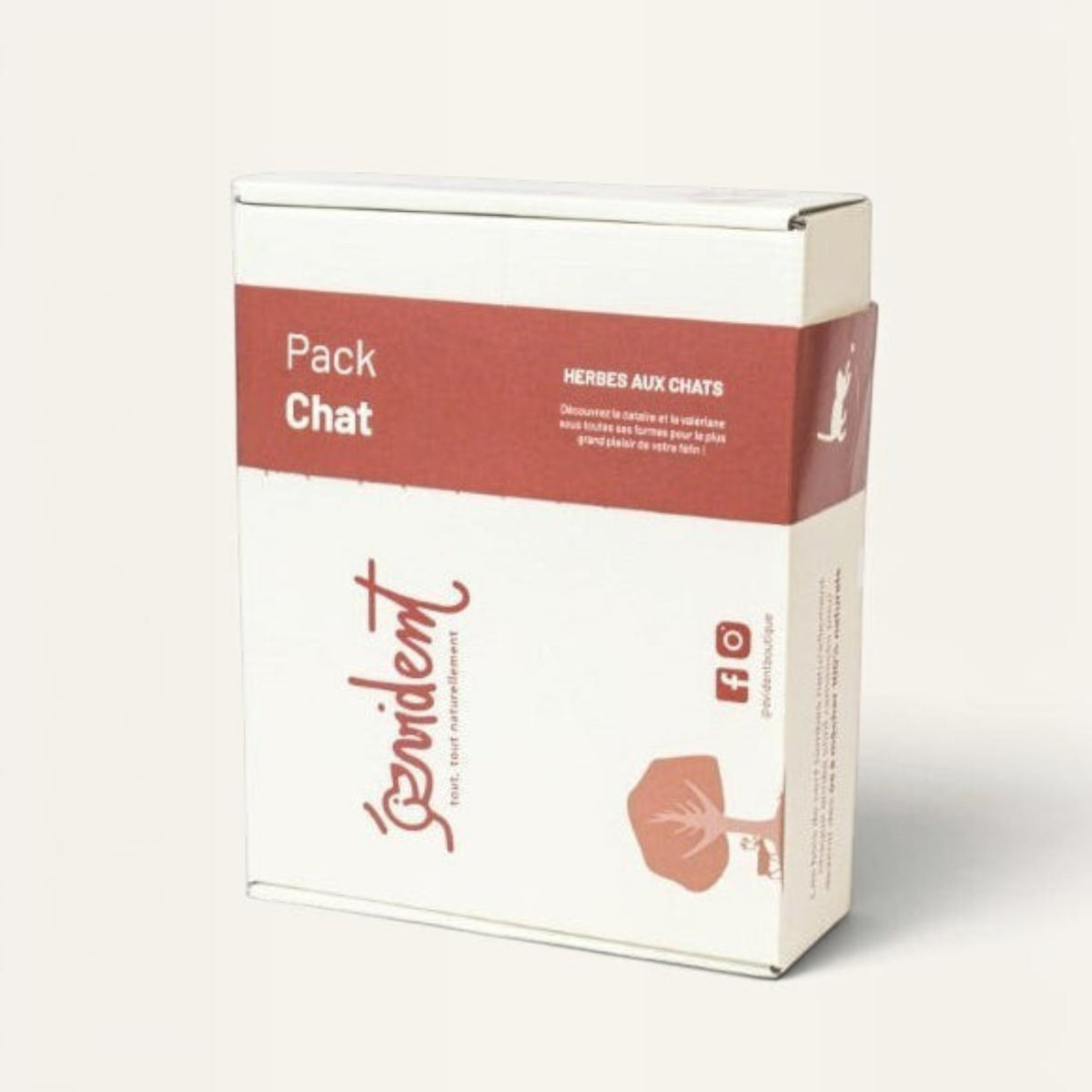 Patomia Pack Chat cat toy set featuring catnip and valerian herbs in a branded white and red cardboard box