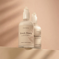 Charger l'image dans la visionneuse de la galerie, Patomia Pawness Fresh Fetch dog conditioner in a clear pump bottle with a minimalist label on a beige surface.
