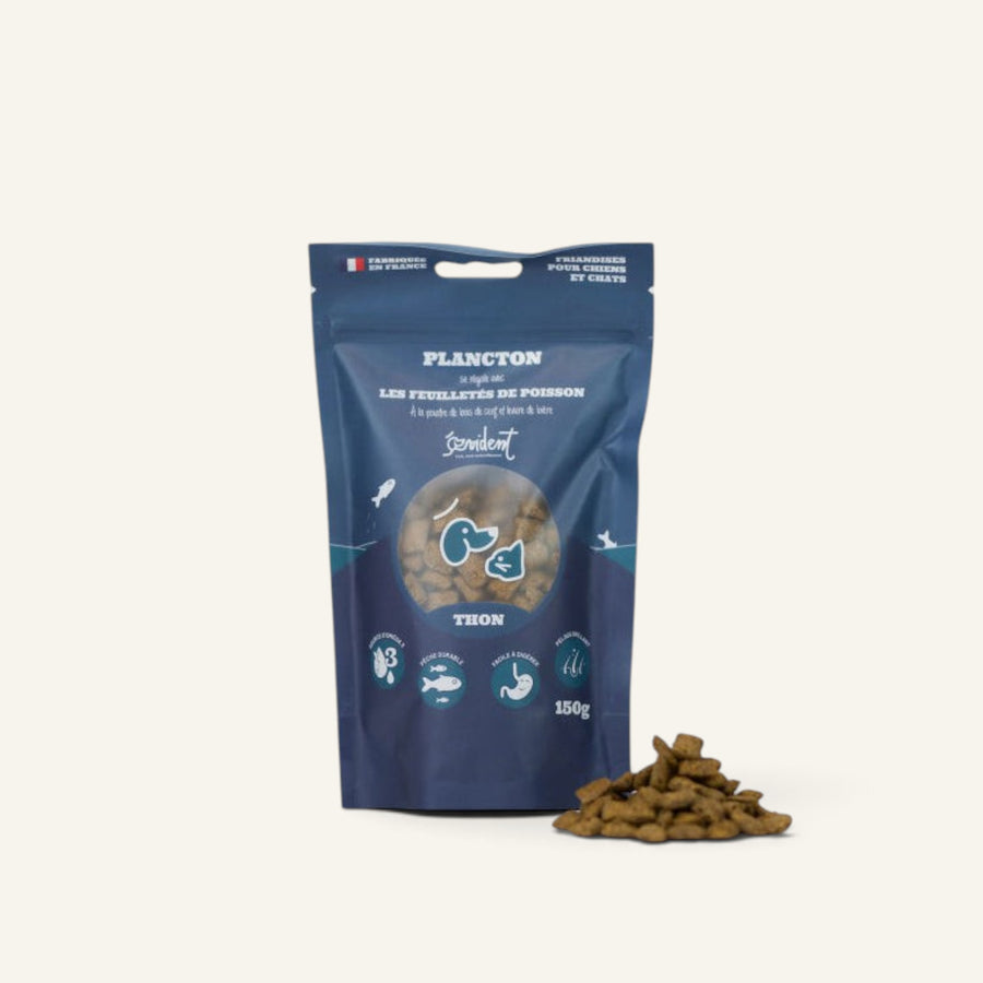Patomia Plancton tuna fish treats for dogs and cats in a blue resealable pouch with crunchy kibble pieces