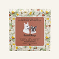 Charger l'image dans la visionneuse de la galerie, Patomia Sauve-qui-peut! natural solid anti-parasite dog shampoo bar with butterfly print packaging
